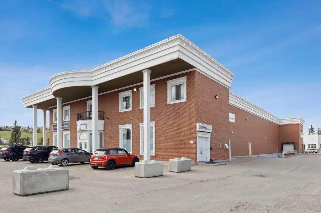 67 Glenbrook Place SW Calgary AB T3E6W4