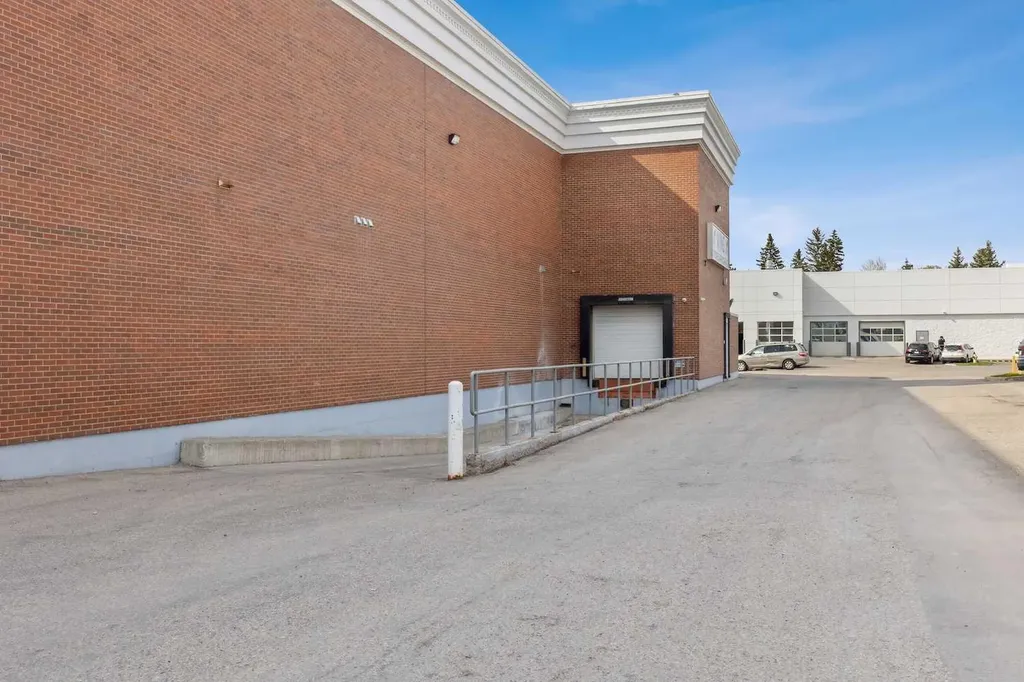 67 Glenbrook Place SW Calgary AB T3E6W4