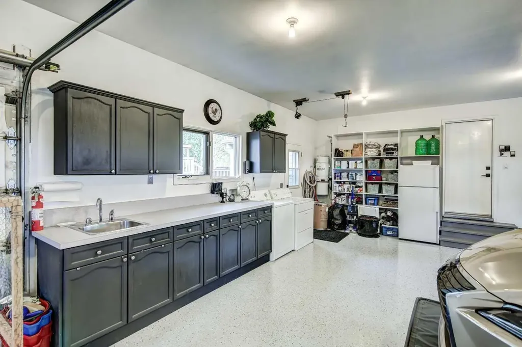 263236 Range Road 293 Rural Rocky View County AB T4A 0N3