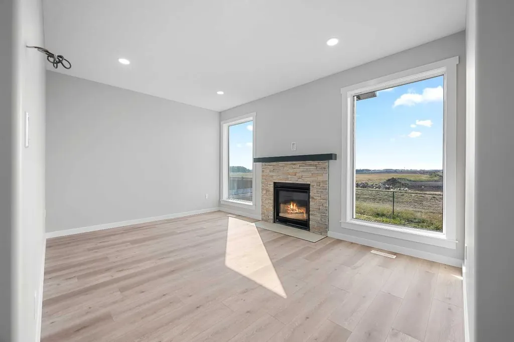 1812 63 Avenue Lloydminster AB T9V 3P6