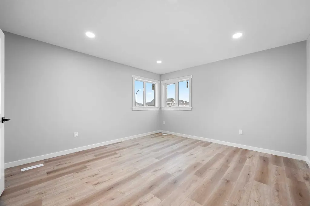 1812 63 Avenue Lloydminster AB T9V 3P6
