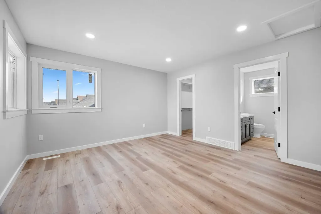 1812 63 Avenue Lloydminster AB T9V 3P6