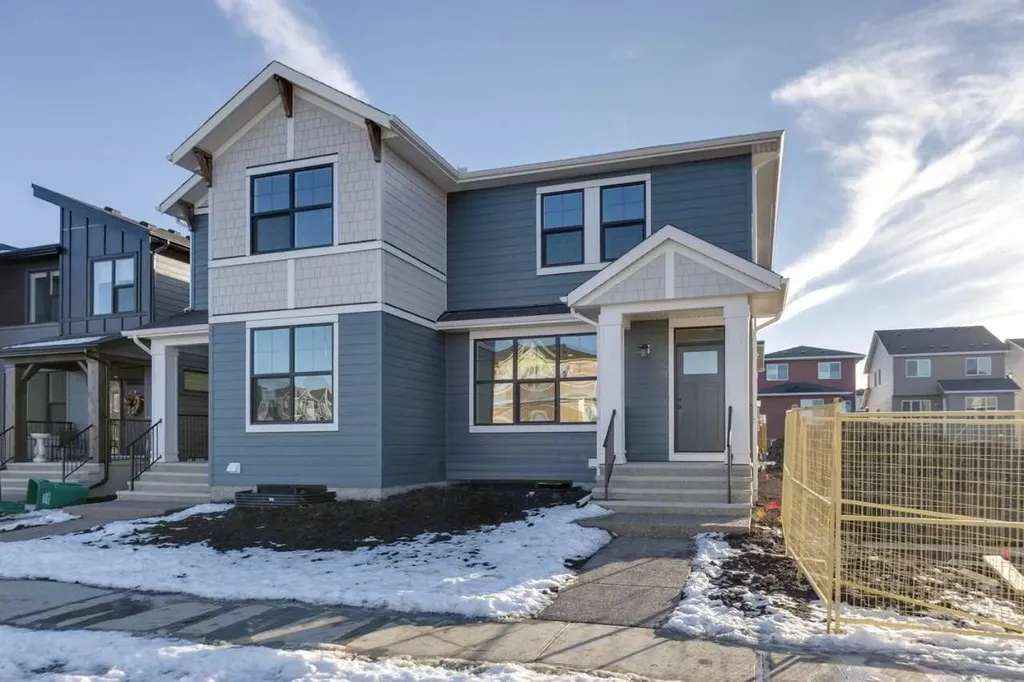 315 Fireside Drive Cochrane AB T4C 2L6