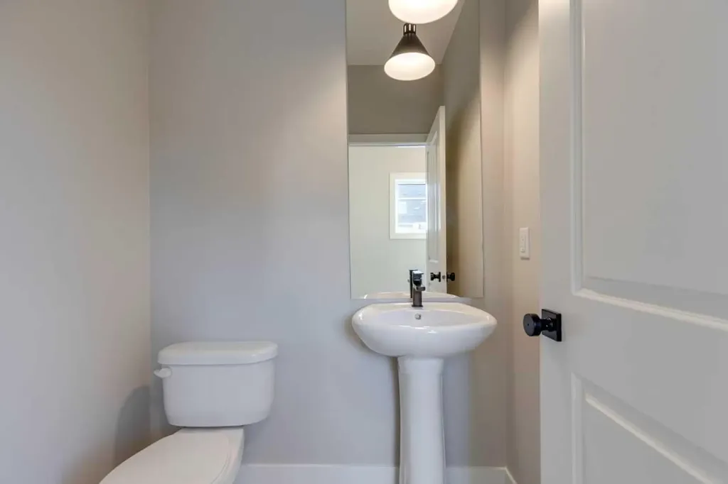 315 Fireside Drive Cochrane AB T4C 2L6