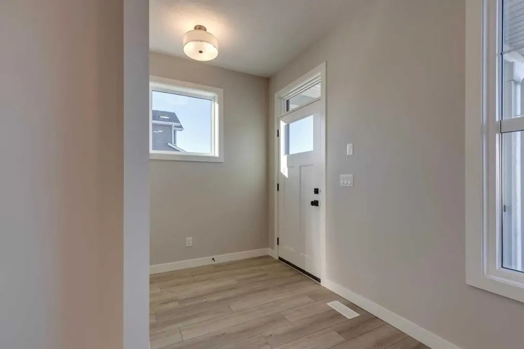 315 Fireside Drive Cochrane AB T4C 2L6