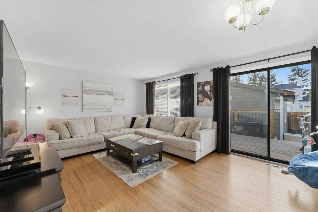 96 Abberfield Crescent NE Calgary AB T2A 6N6