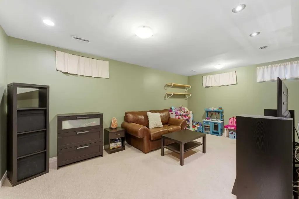 96 Abberfield Crescent NE Calgary AB T2A 6N6