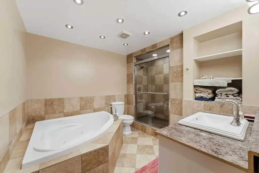 96 Abberfield Crescent NE Calgary AB T2A 6N6