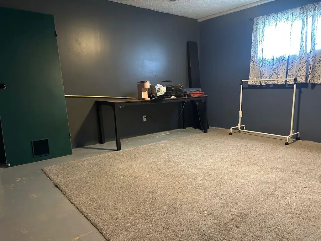 44 Wildrose Crescent W Brooks AB T1R 0A4