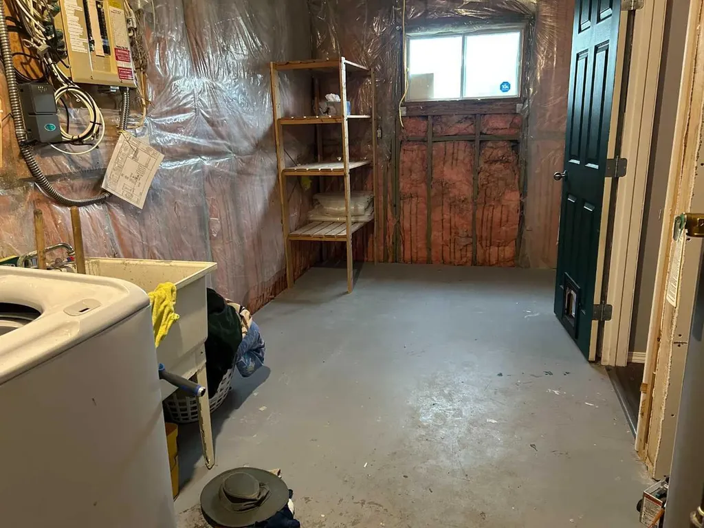 44 Wildrose Crescent W Brooks AB T1R 0A4