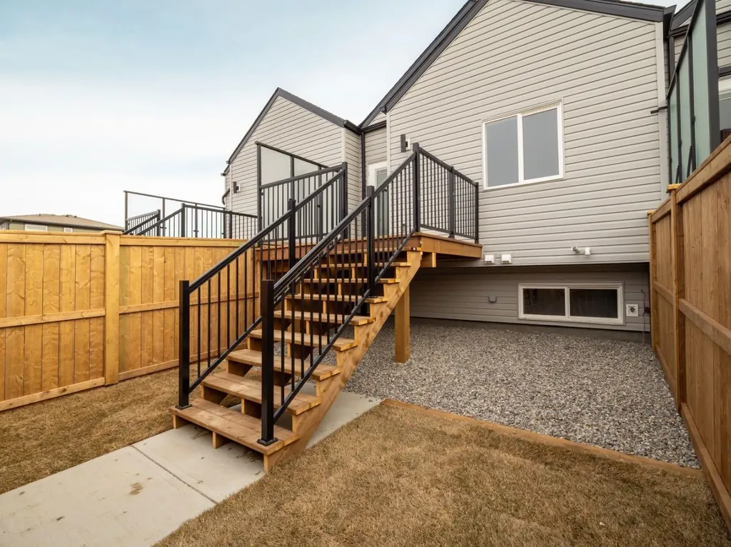 2914 47 Street S Lethbridge AB T1K8L4