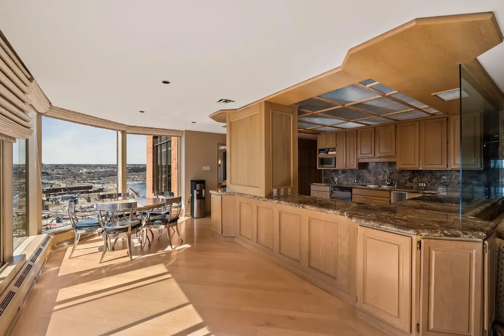 1100 8 Avenue SW Calgary AB T2P 3T9