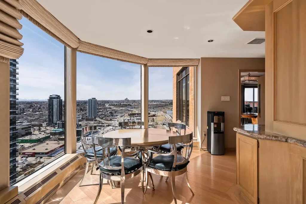 1100 8 Avenue SW Calgary AB T2P 3T9