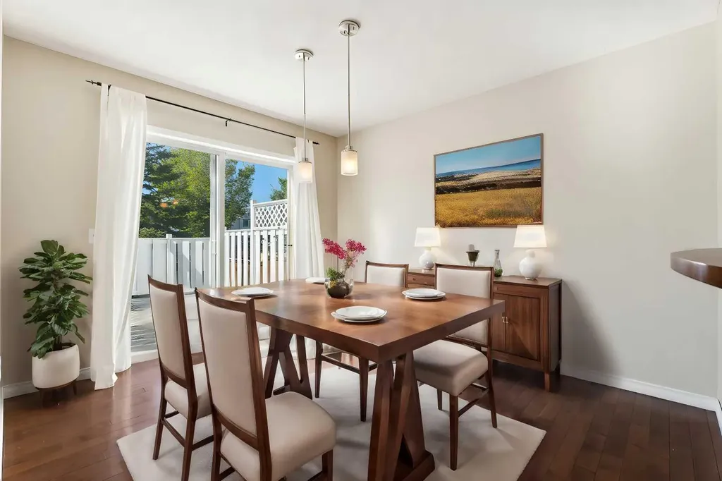 73 Rocky Ridge Heath NW Calgary AB T3G 4Z7