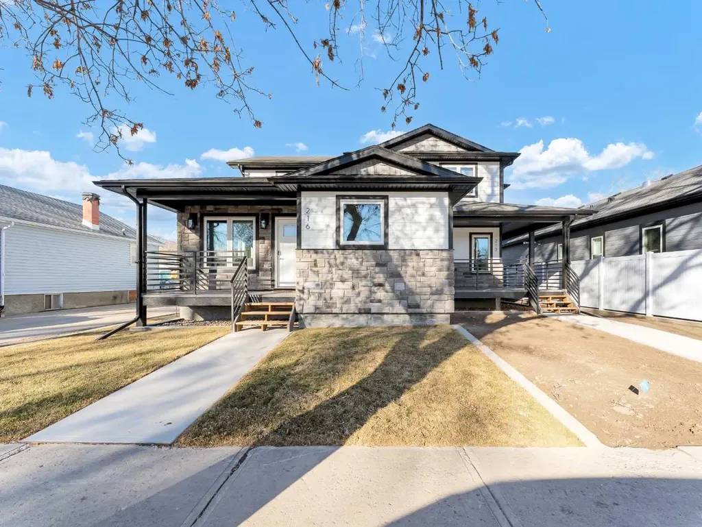 216 2 Street NW Medicine Hat AB T1A6J5
