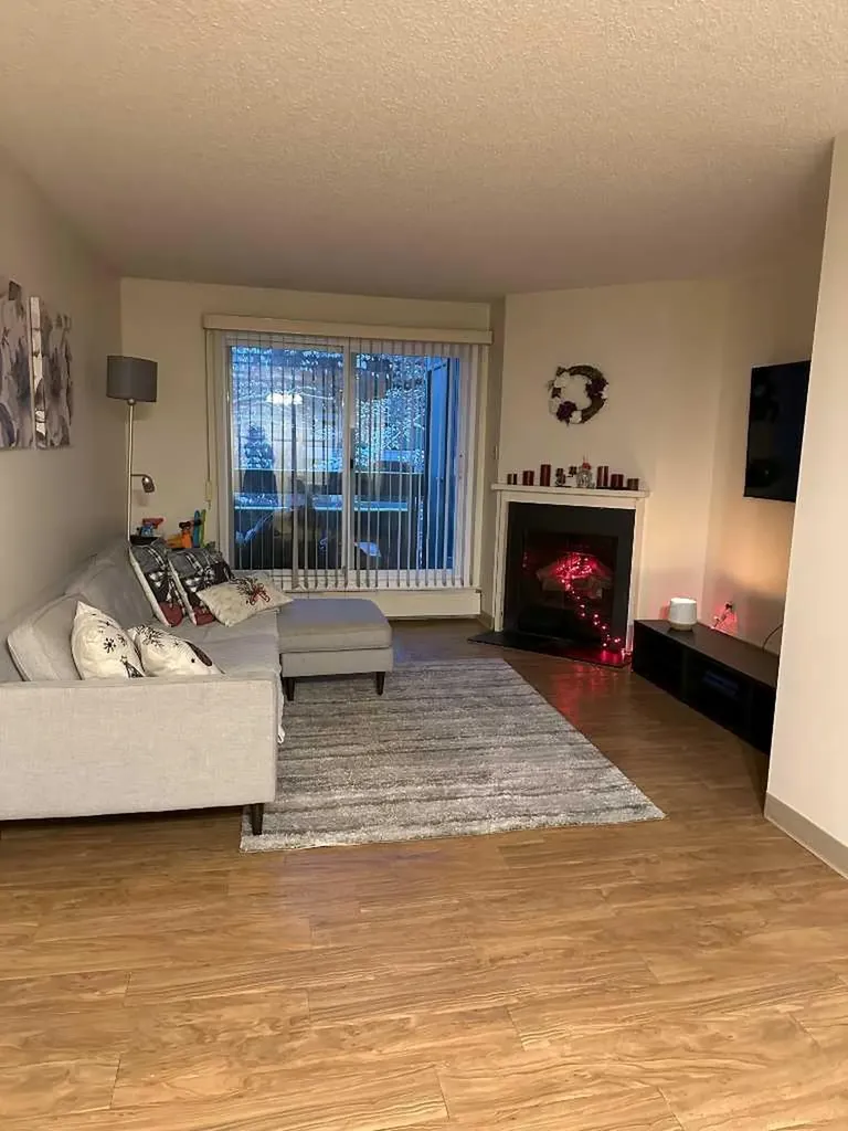 315 Southampton Drive SW Calgary AB T2W2T6