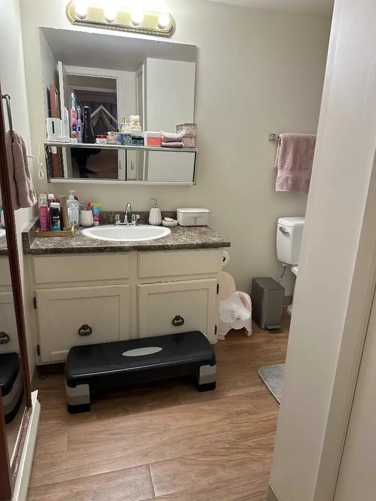 315 Southampton Drive SW Calgary AB T2W2T6