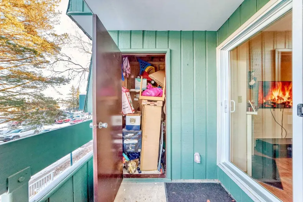315 Southampton Drive SW Calgary AB T2W2T6