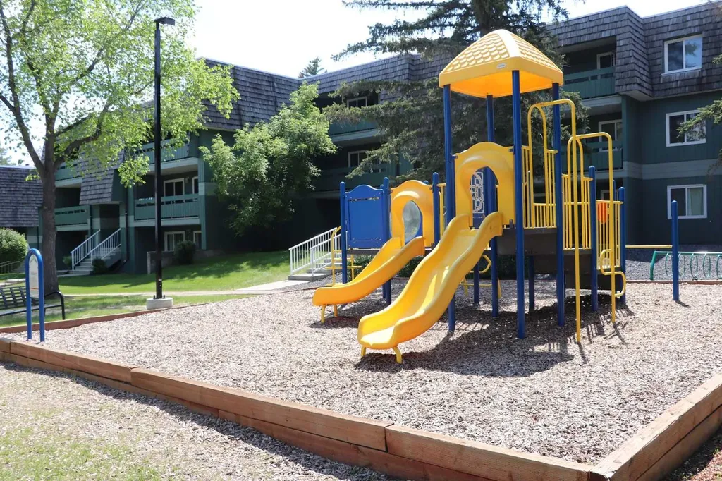 315 Southampton Drive SW Calgary AB T2W2T6