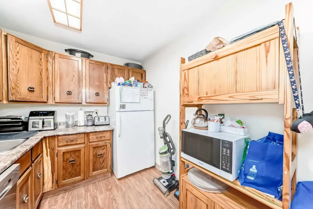 315 Southampton Drive SW Calgary AB T2W2T6