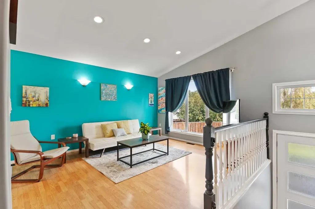 110 Pleasant Drive Paradise Valley AB T0B 3R0