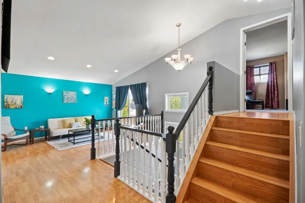 110 Pleasant Drive Paradise Valley AB T0B 3R0