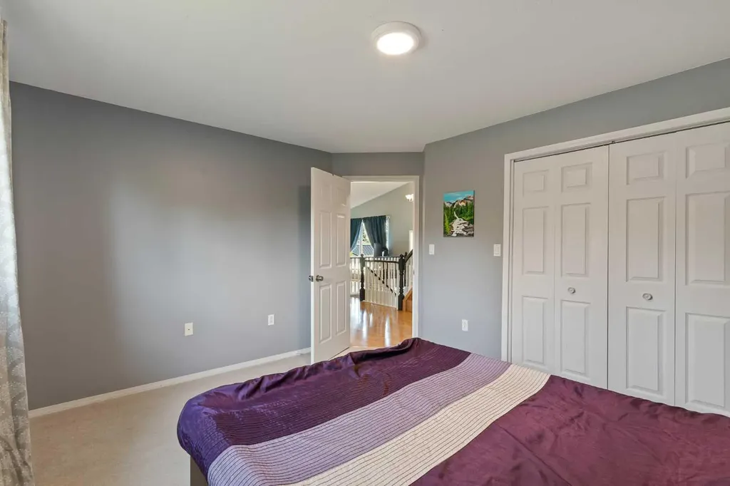 110 Pleasant Drive Paradise Valley AB T0B 3R0