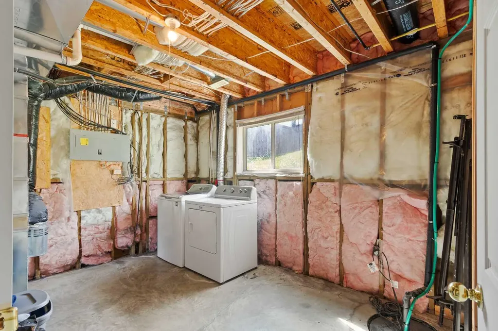 110 Pleasant Drive Paradise Valley AB T0B 3R0