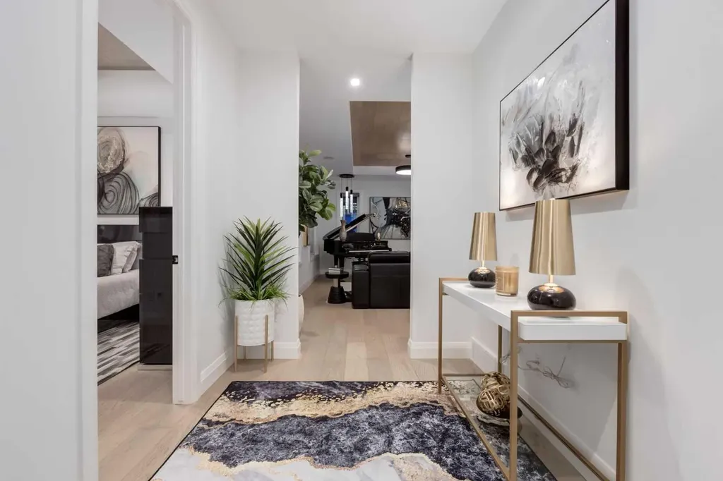 13 Timberline Court SW Calgary AB T3H 6C8