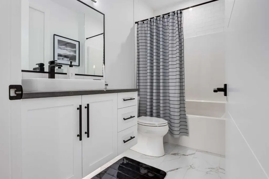13 Timberline Court SW Calgary AB T3H 6C8