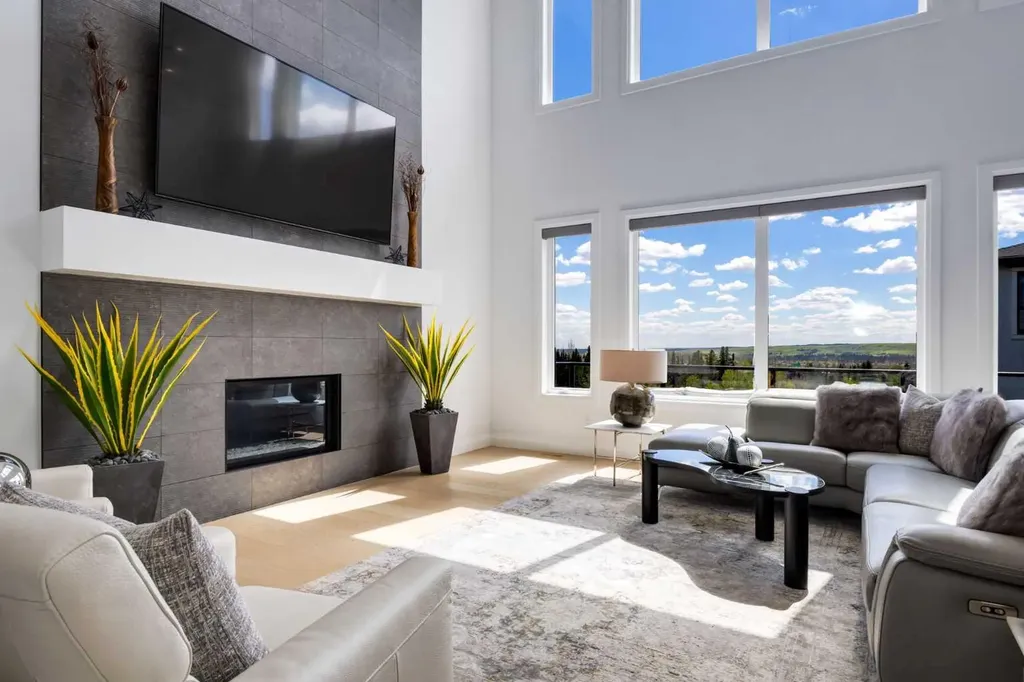 13 Timberline Court SW Calgary AB T3H 6C8