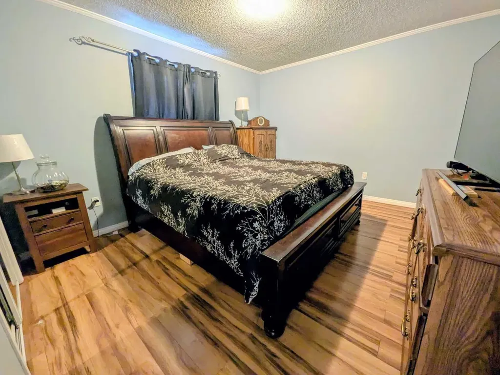 4624 51 Street Rycroft AB T0H3A0