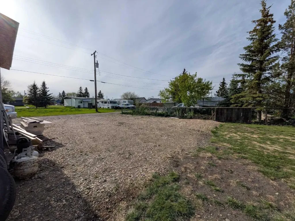 4624 51 Street Rycroft AB T0H3A0