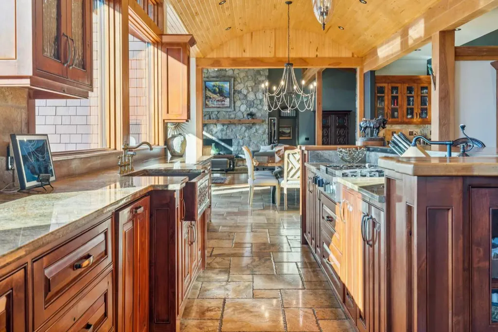 226003 Priddis Valley Road W Rural Foothills County AB T1S 5R2