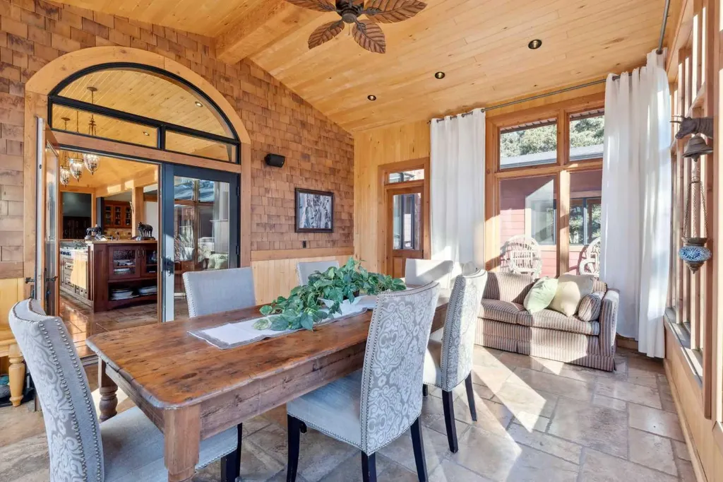 226003 Priddis Valley Road W Rural Foothills County AB T1S 5R2