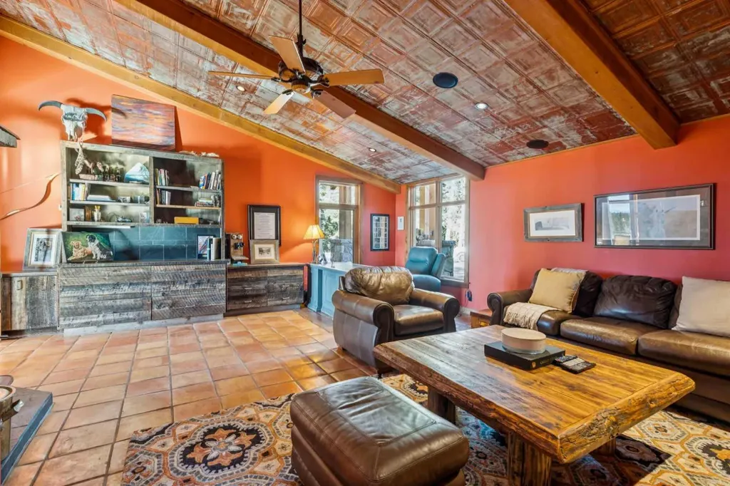 226003 Priddis Valley Road W Rural Foothills County AB T1S 5R2