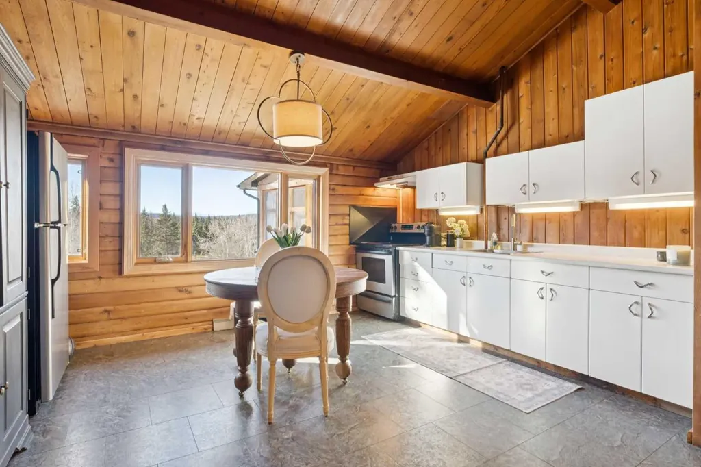 226003 Priddis Valley Road W Rural Foothills County AB T1S 5R2
