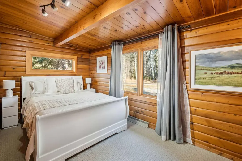 226003 Priddis Valley Road W Rural Foothills County AB T1S 5R2