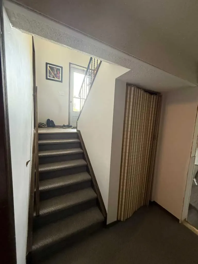 110 4 Avenue E Oyen AB T0J 2J0