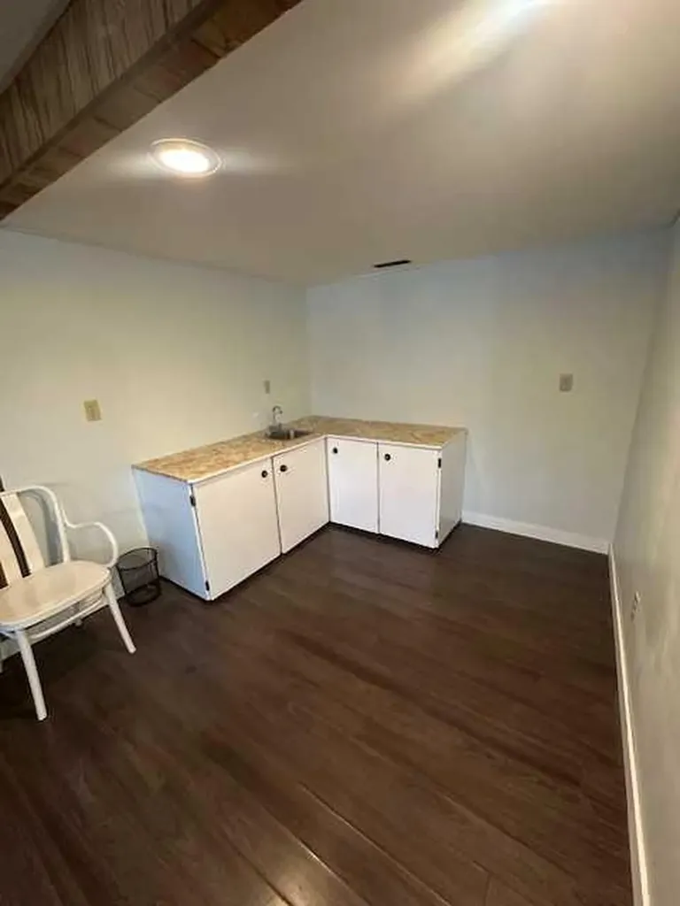 110 4 Avenue E Oyen AB T0J 2J0