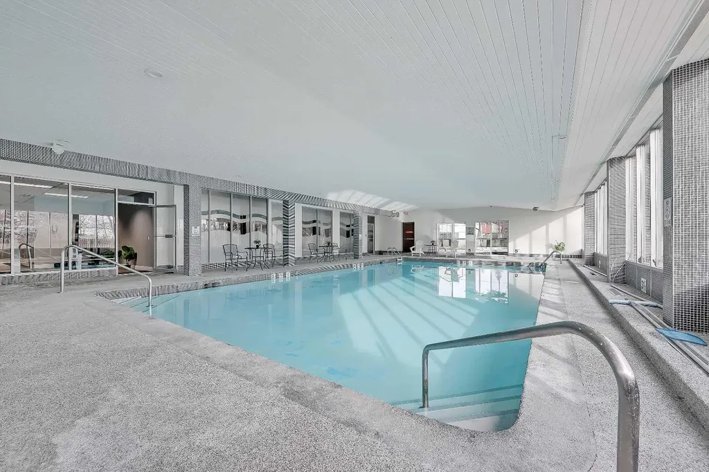 4944 Dalton Drive NW Calgary AB T3A 2E6