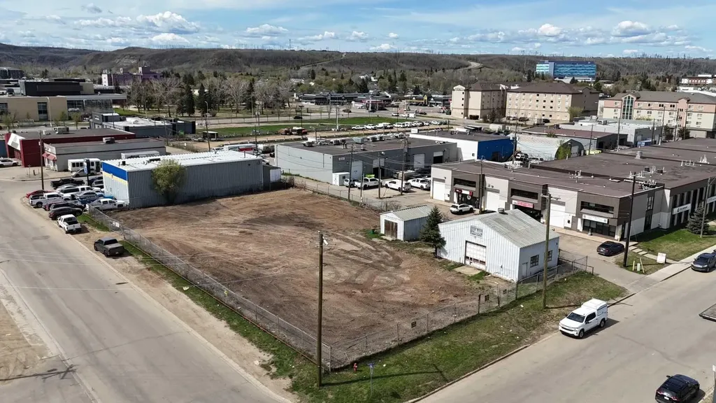 10110-10116 Marshall Street Fort Mcmurray AB T9H1X6