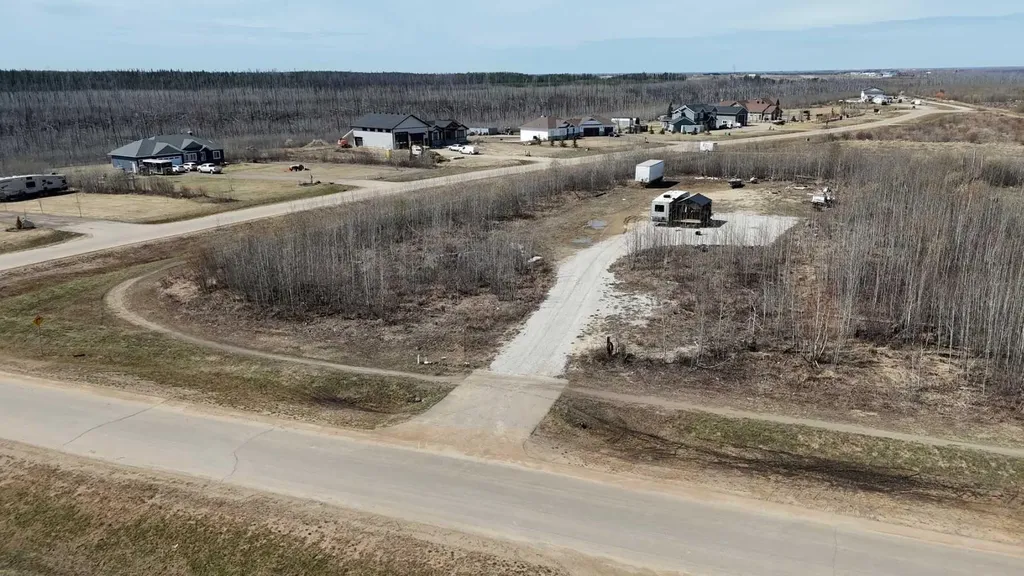 104 Janke Lane Saprae Creek AB T9H 5B4