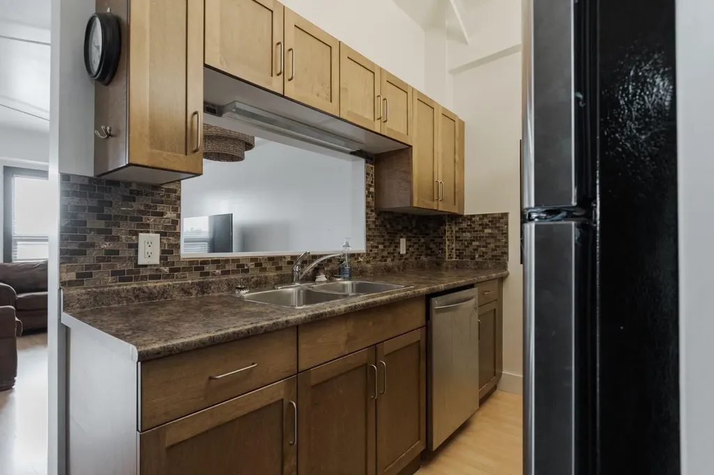 8026 Franklin Avenue Fort Mcmurray AB T9H 5K3