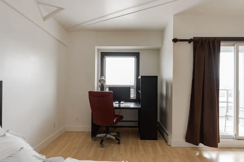 8026 Franklin Avenue Fort Mcmurray AB T9H 5K3
