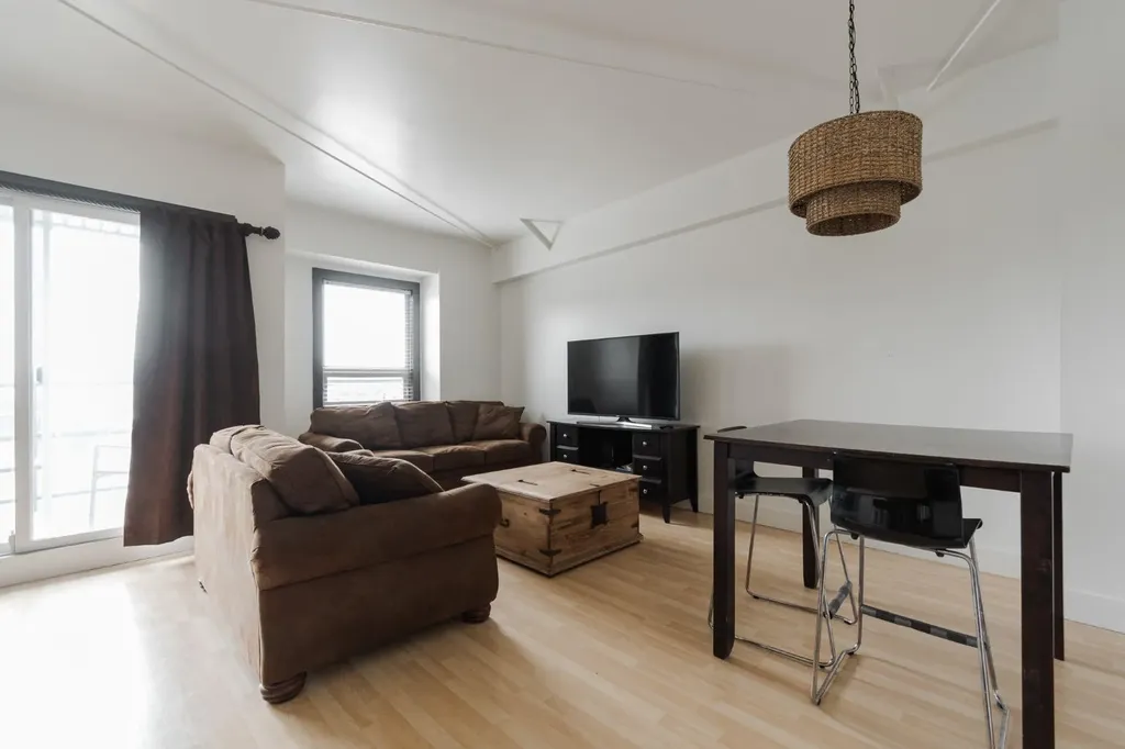 8026 Franklin Avenue Fort Mcmurray AB T9H 5K3