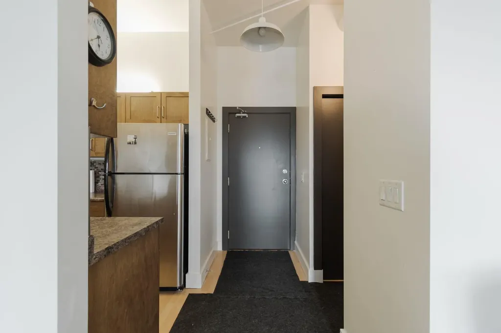 8026 Franklin Avenue Fort Mcmurray AB T9H 5K3