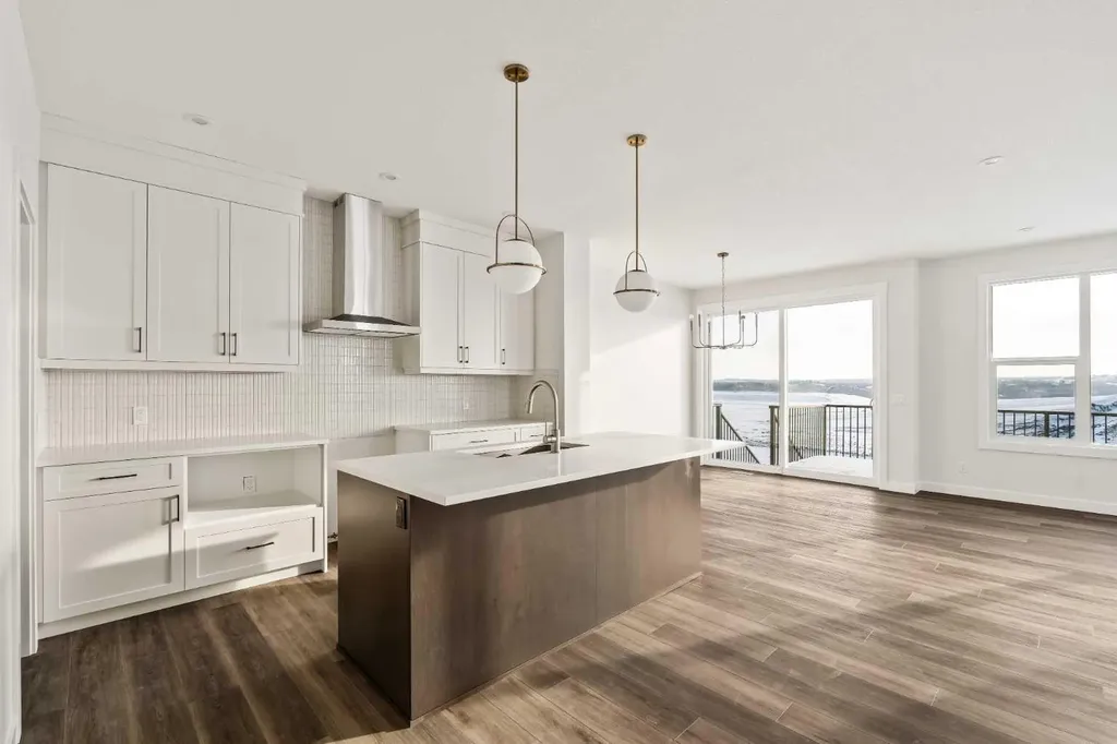 27 Setonvista Grove SE Calgary AB T3M 3L8