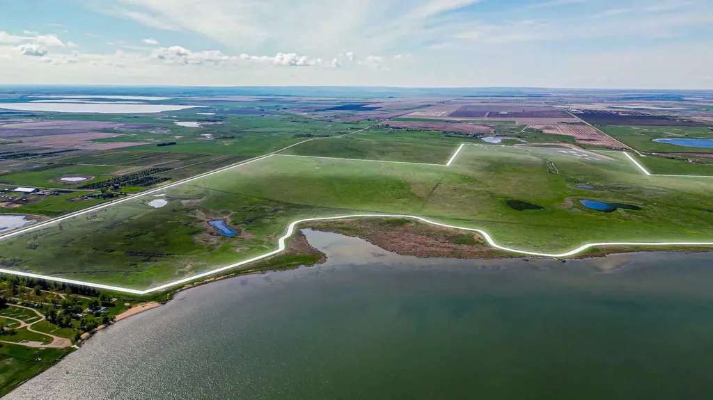 244 Range Road 234 Township Rural Wheatland County AB T1P 0V2