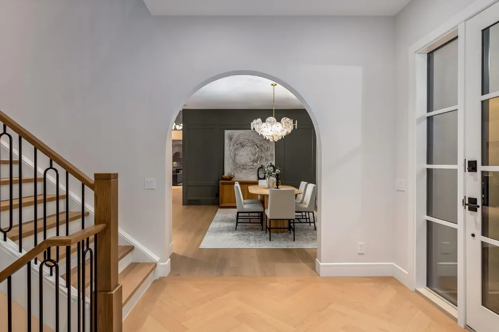 2920 Toronto Crescent NW Calgary AB T2N 3W2